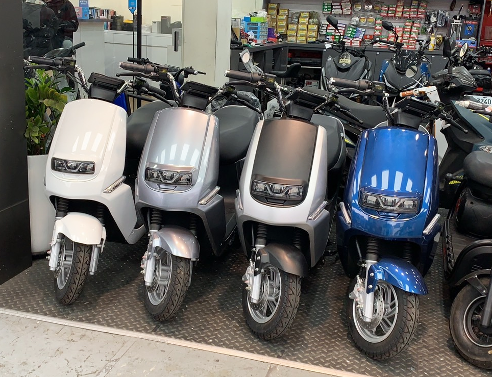JL-G5 輕型綠牌電動機車– 竹輪電動車