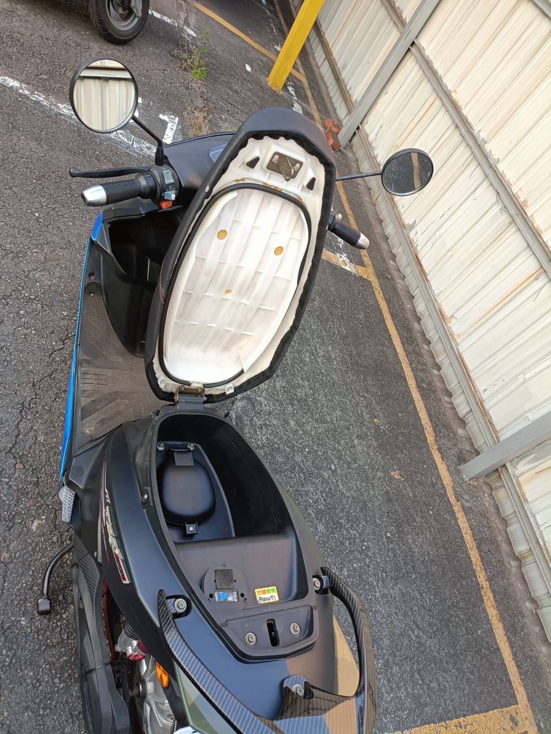 RS