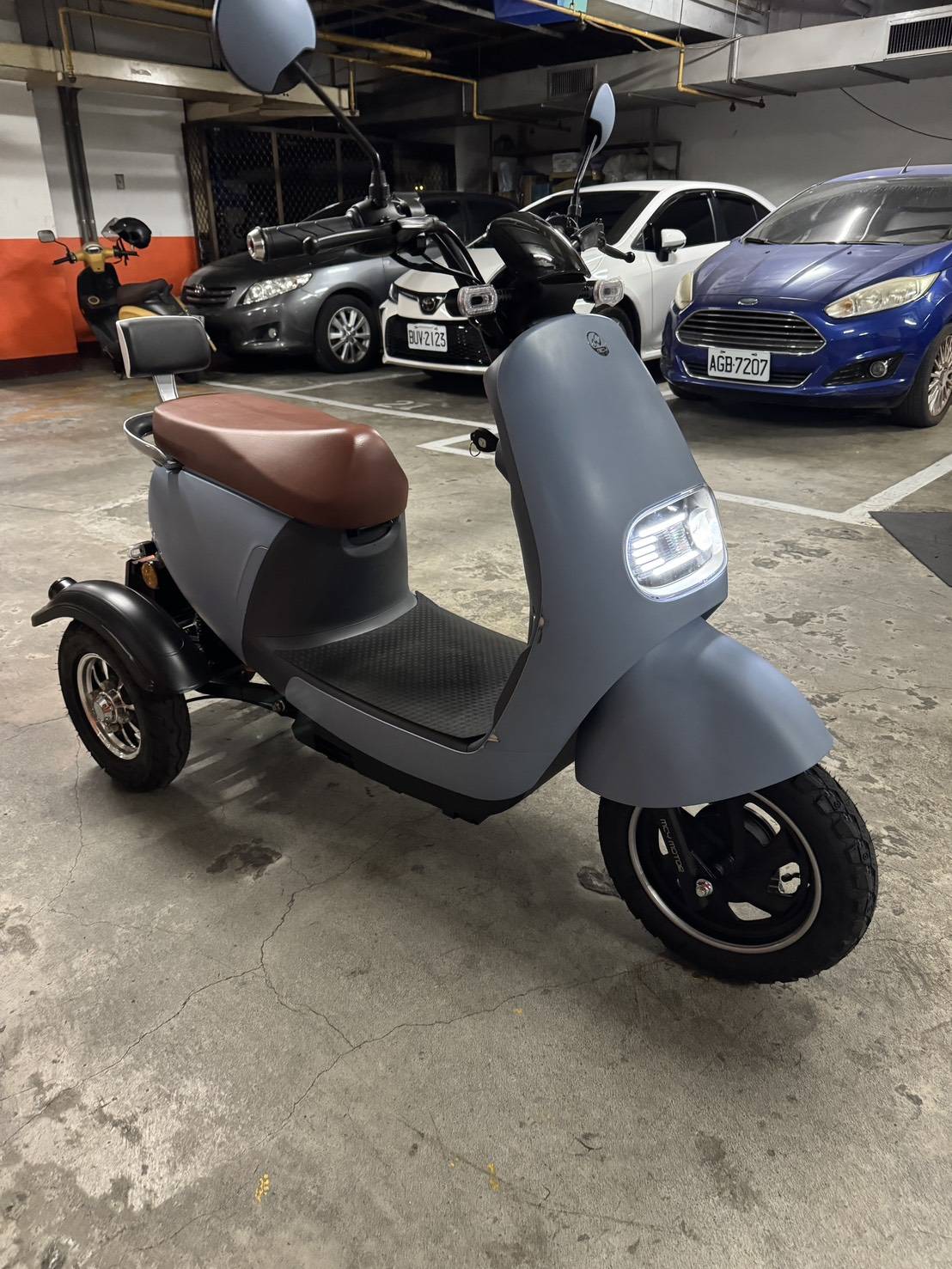 JY-158L（電動三輪車）